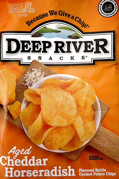 Picture of Deep River Aged Cheddar Horseradish