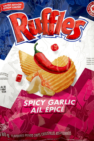 Picture of Ruffles Spicy Garlic