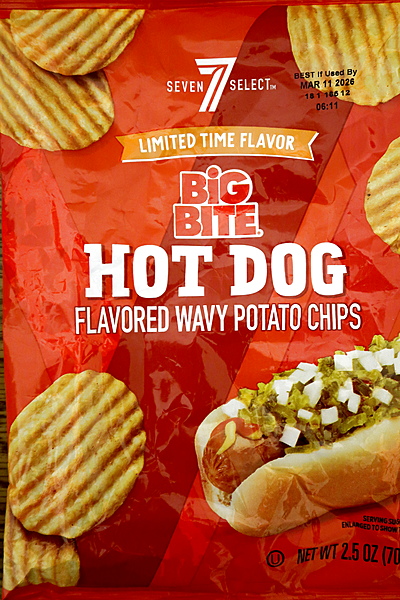 Picture of Seven Select Big Bite Hot Dog